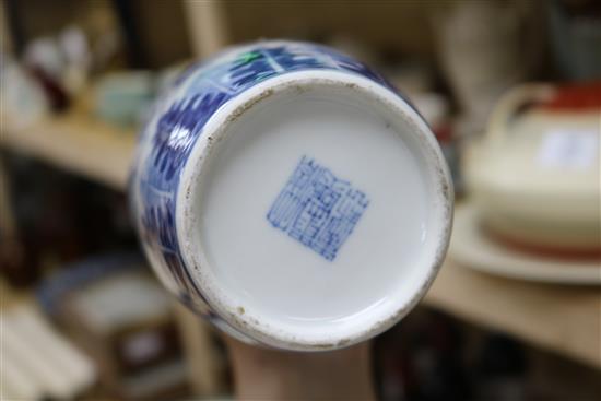 Three Chinese blue and white vases, tallest height 26cm